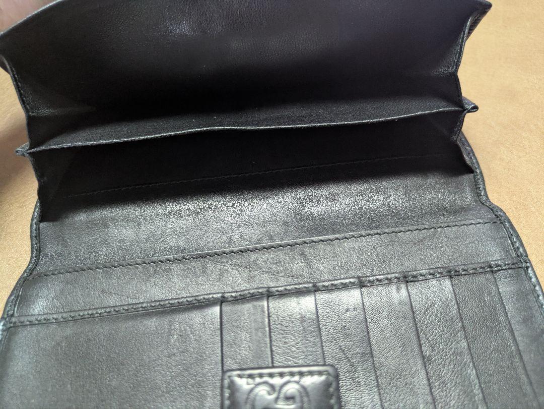 GUCCI ブラックレザー 長財布 GGパターン
