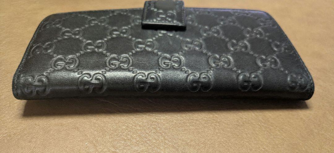 GUCCI ブラックレザー 長財布 GGパターン