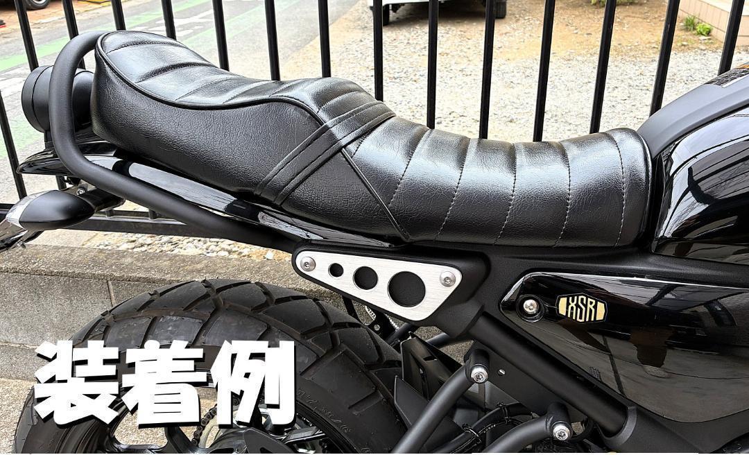 XSR125 茶ツートン タックロールシート / RE46J XSR155 XSR125 茶ツートン タックロールシート / RE46J XSR155の通販 by
