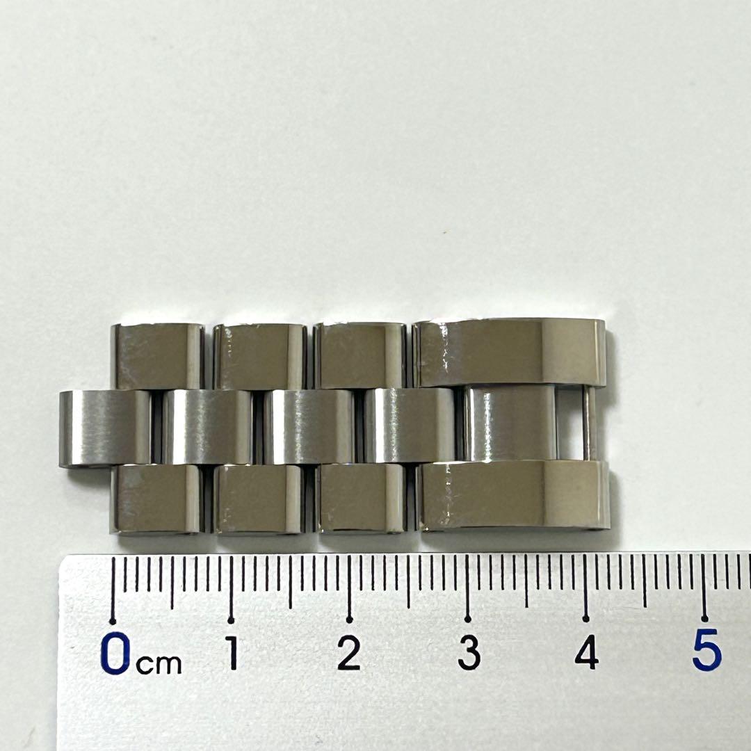 240500405678-1.jpg