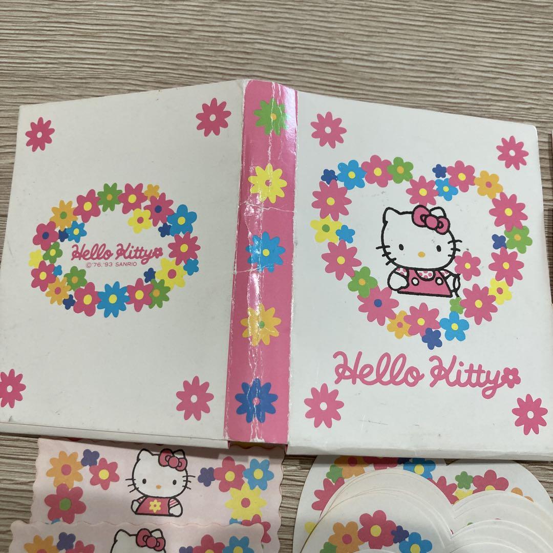 激レアHello Kitty レターセット 花上柄ベッド上柄2柄　封筒1999年 激レアHello Kitty レターセット 花上柄ベッド上柄2柄 封筒1999