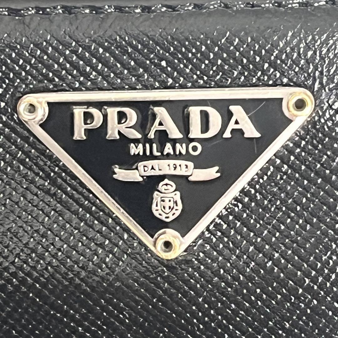良品✨PRADA ラウンドファスナー　長財布　三角ロゴ　メンズ　ブラック