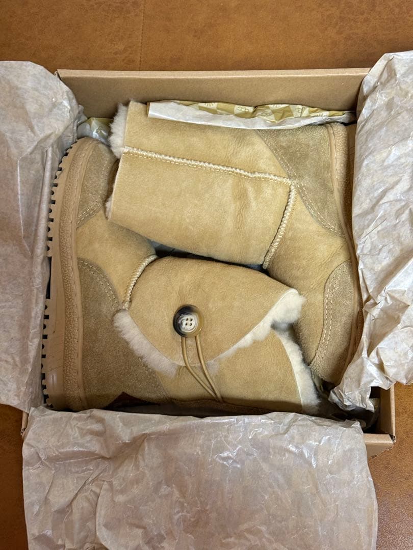 海外限定 UGG ムートンブーツ 24cm 新品未使用