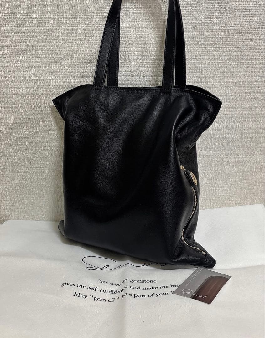 新品同様✨️gemeil 巾着 トートバッグ A4 ブラック