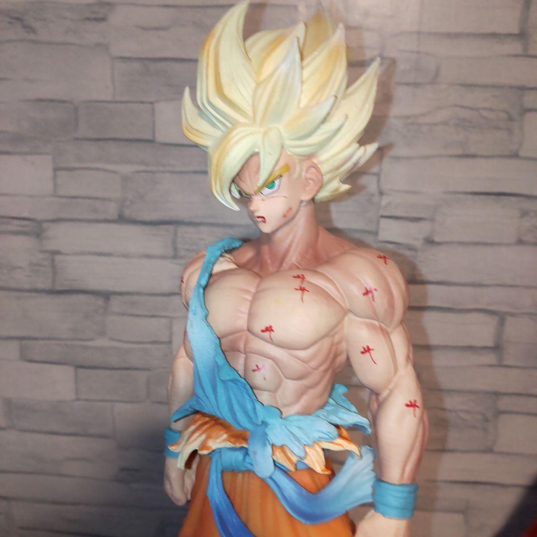 ドラゴンボールフィギュア スーパーサイヤ人孫悟空 ダメージバージョン