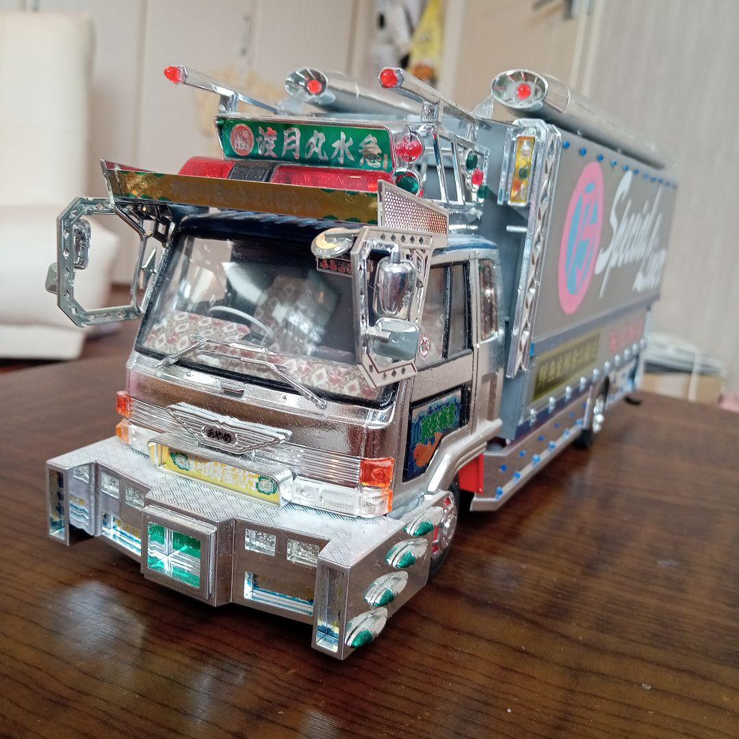 1/32　デコトラプラモデル　完成品