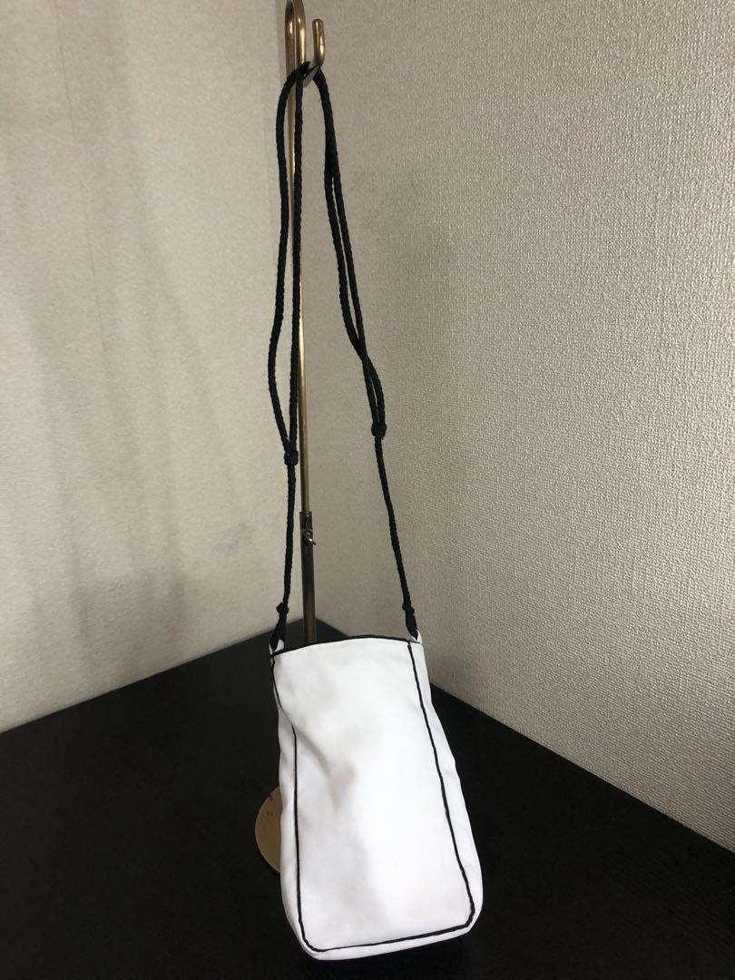 CHANEL シャネル ノベルティバッグ ポーチ ポシェット 斜めがけ可能商品 希少新品 CHANEL シャネル ノベルティ ショルダーバッグ ポーチ