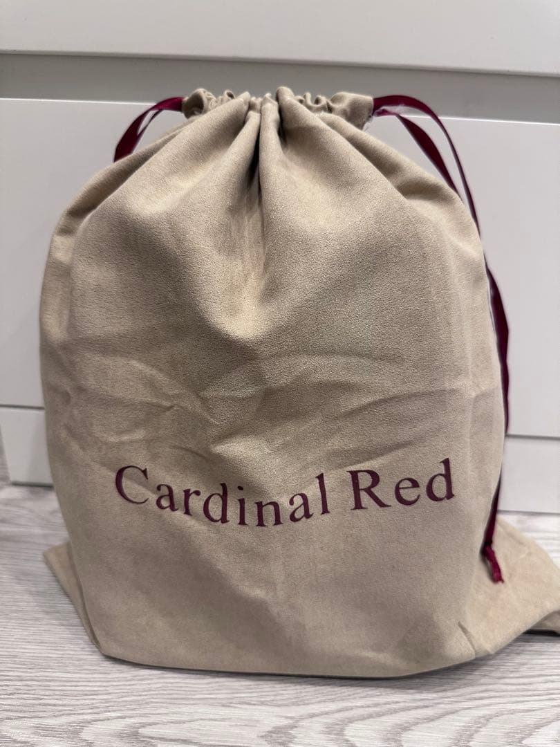 お買い得特価商品。 Cardinal Red カーディナルレッド チェーンバックパック 最終お送料無料