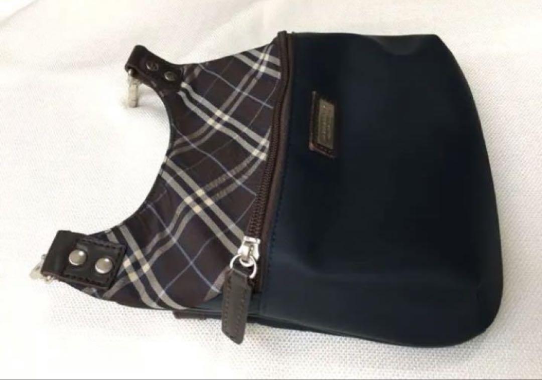 burberry バーバリー　ブラック　ナイロンウエストバッグショルダー BURBERRY BLACK LABEL】バーバリーブラックレーベル ウエスト