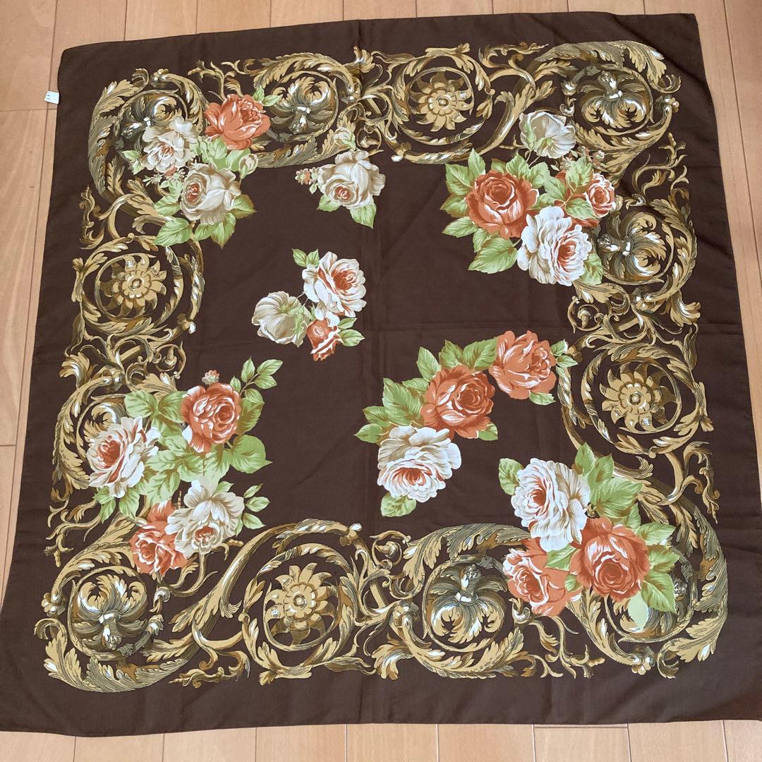 イタリア製 薔薇 ビンテージ 大判 スカーフ メルカリ