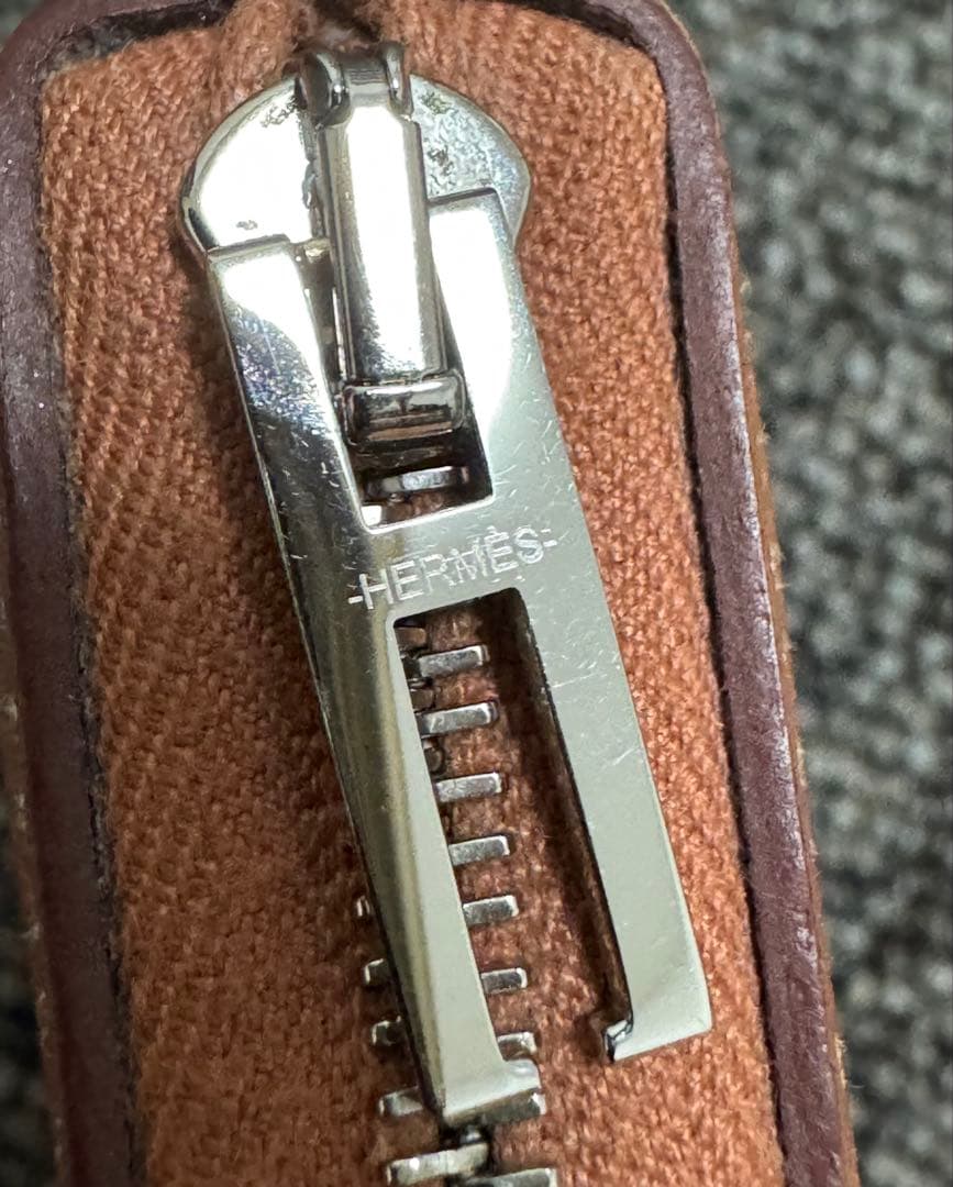 HERMES エルメス ジップアンゴー Ⅱ 二つ折り財布 Zip En Go