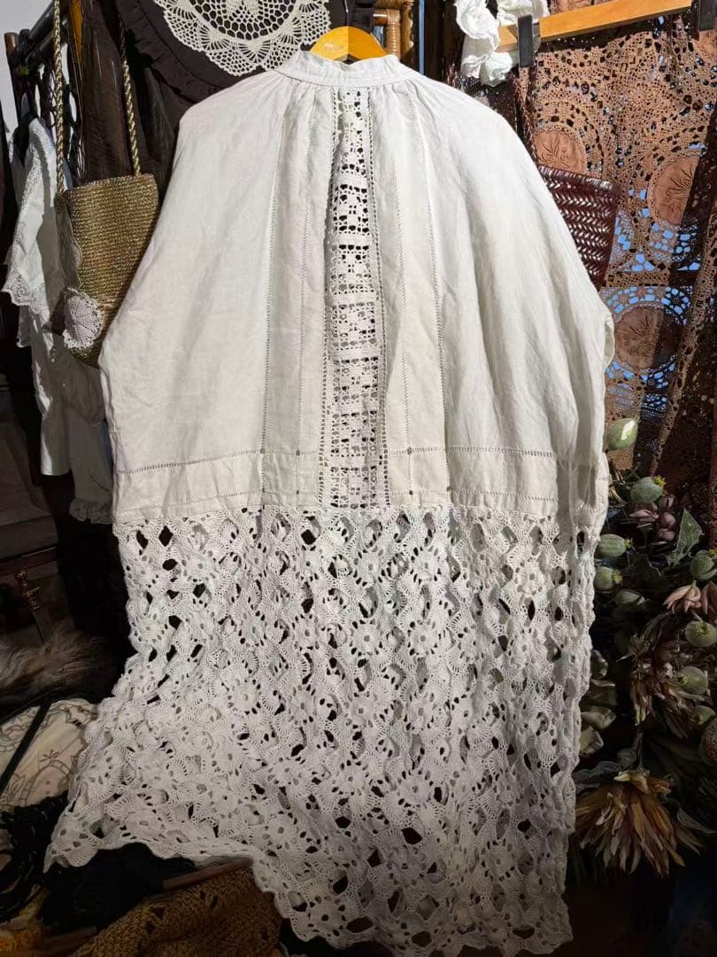 Vintageホワイトレース付きコットン生地目立った傷や汚れなし
