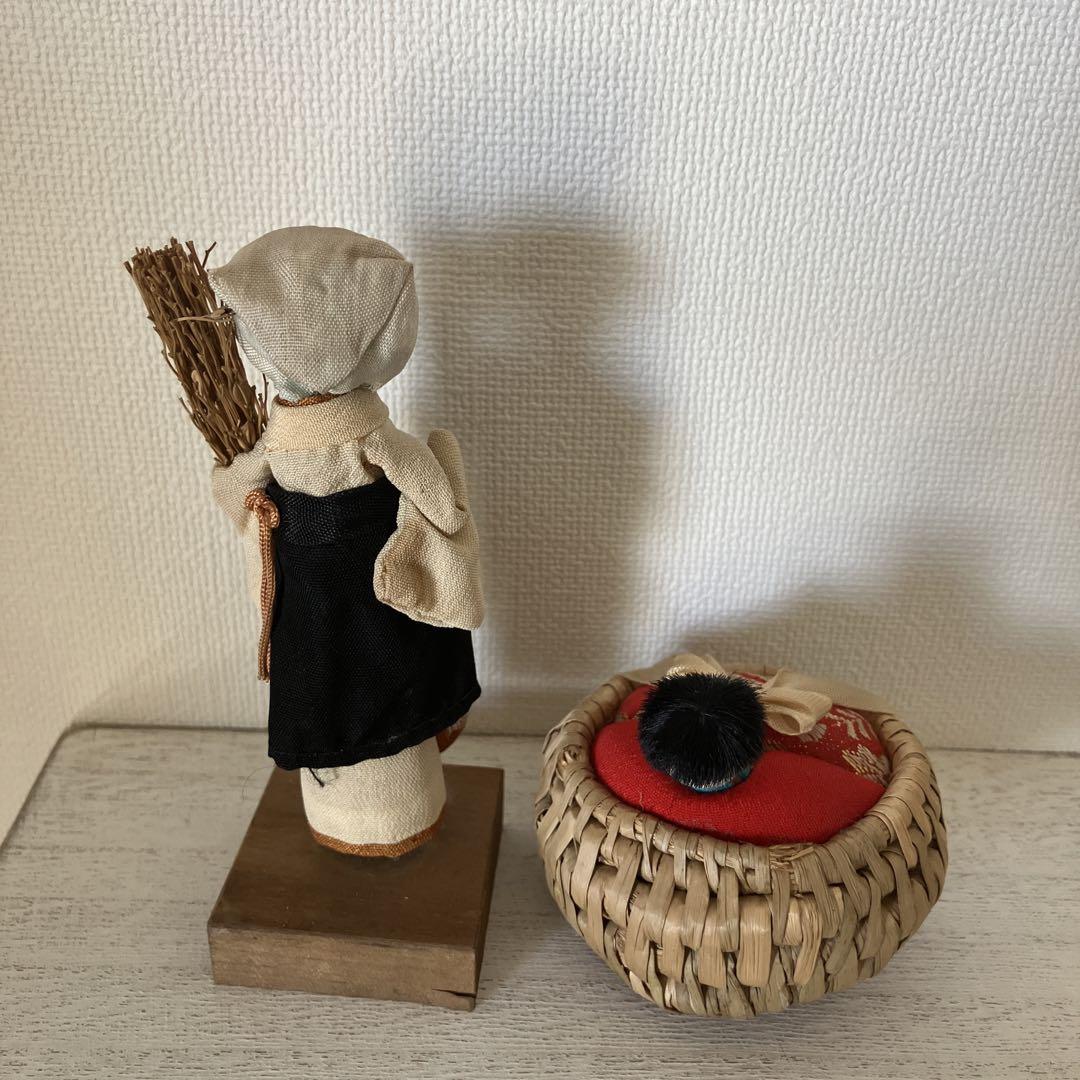 昭和レトロ　こけし　人形　お土産　民芸品　まとめ売り えじこ こけし 昭和レトロ 和尚さん 尼さん 土人形 民芸 - メルカリ
