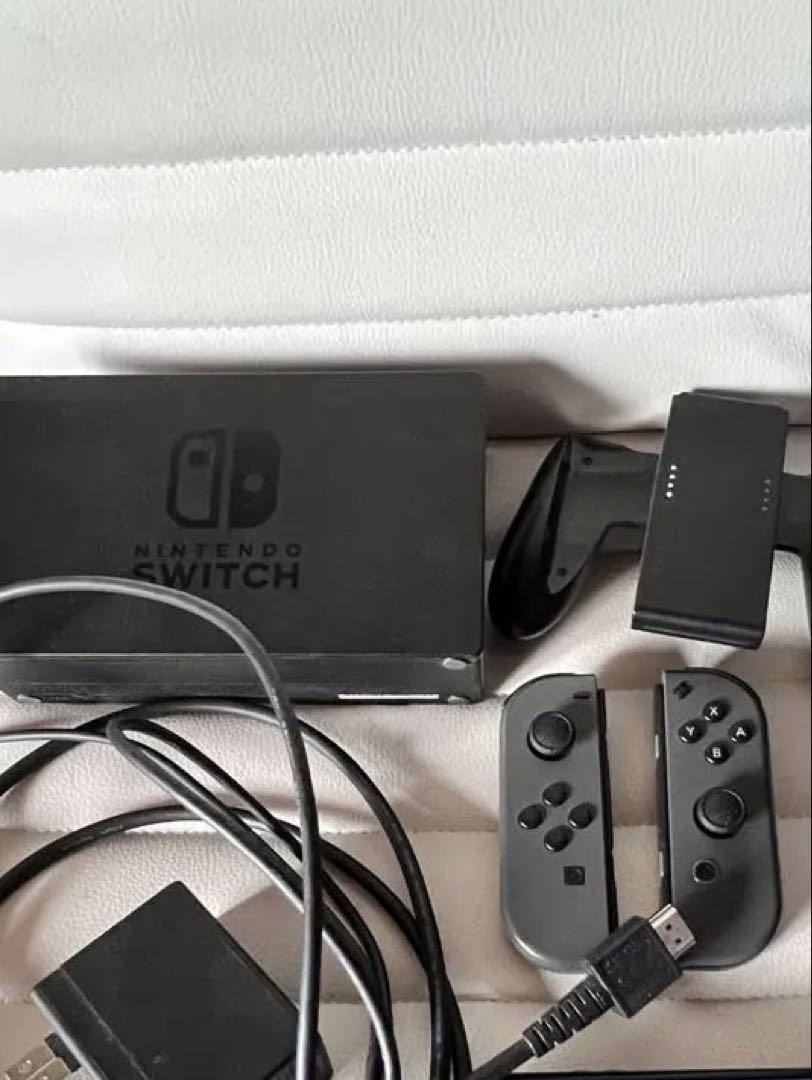 Nintendo Switch本体、Joy-Con、周辺機器 joycon傷あり Nintendo Switch本体、Joy-Con、周辺機器 joycon傷あり