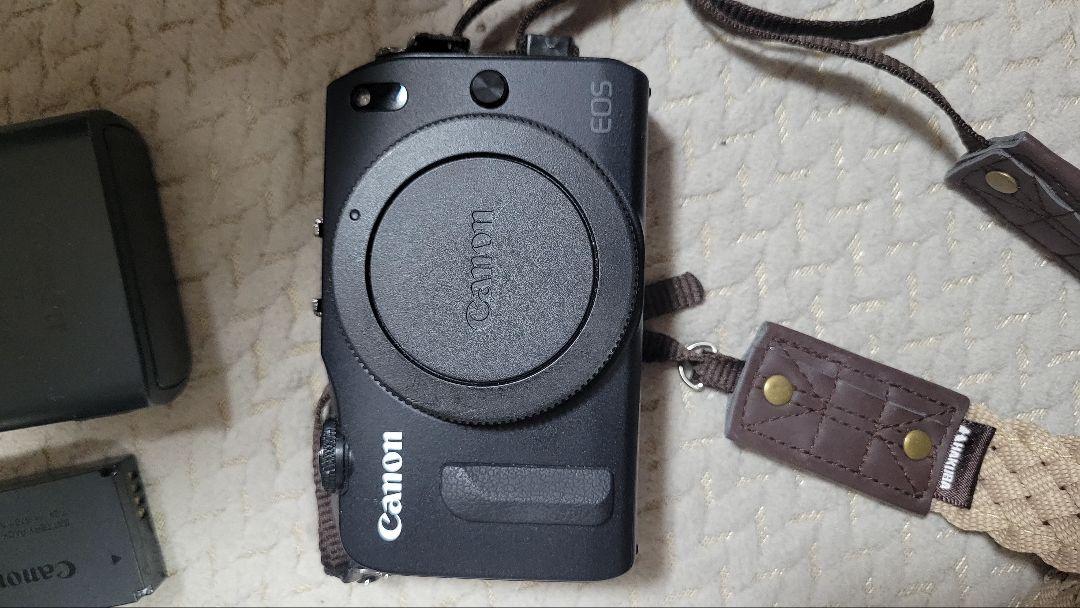【Tsuki】Canon ミラーレス一眼カメラ EOS M
