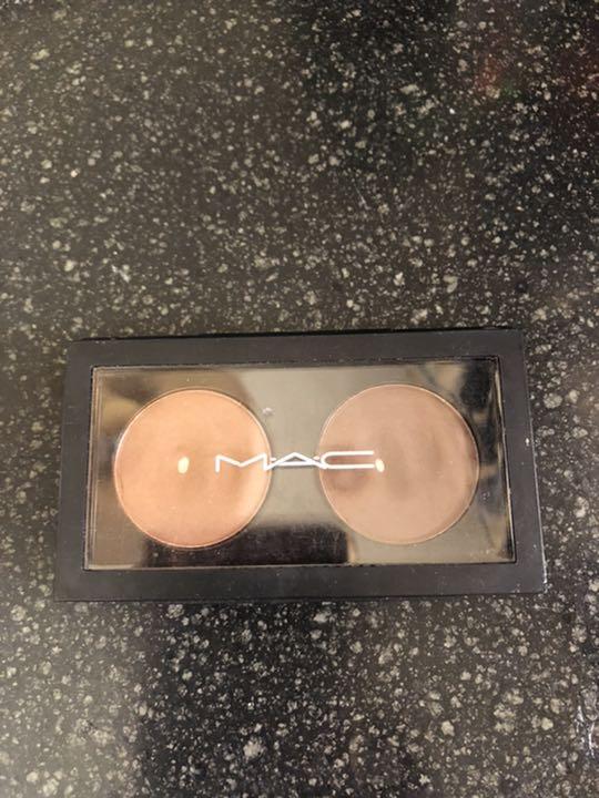 MAC アイブロウパウダーDUO