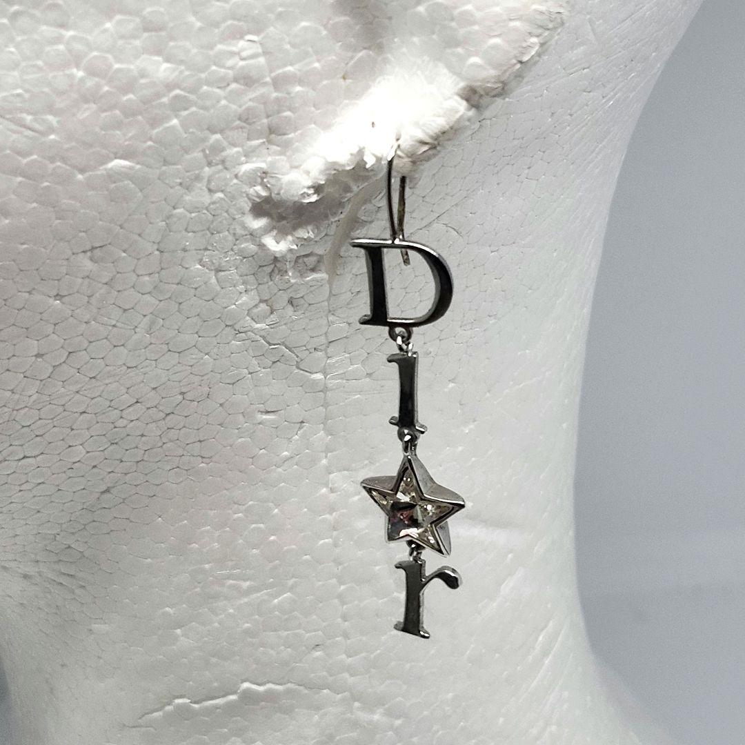 【ロゴ際立つ☆モダンな輝き】Dior CD Lock ピアス dior-e3714.jpg