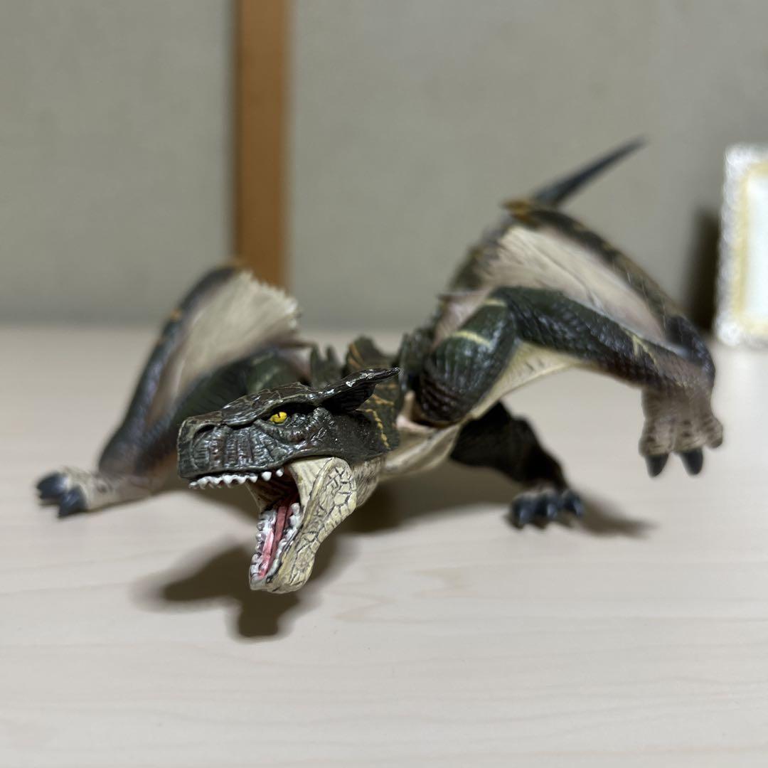 値下げ中】モンハン モンスター生態図鑑 ティガレックス亜種