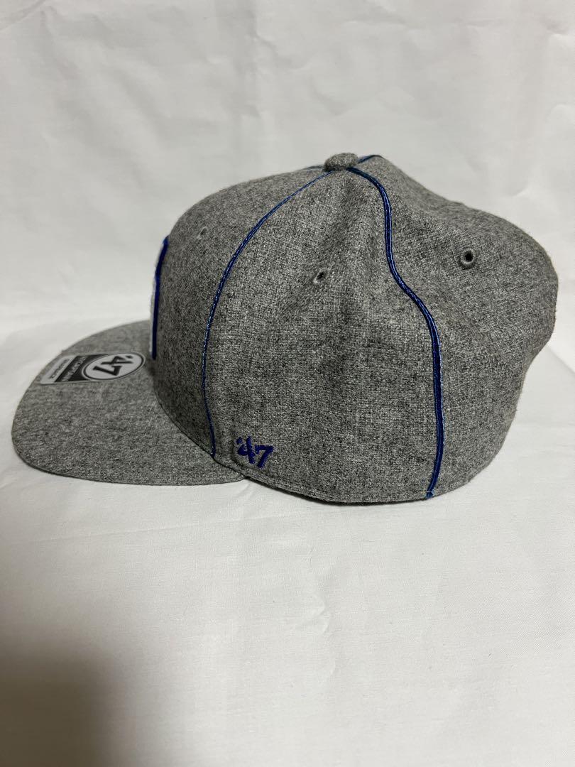 中日ドラゴンズ 47 CAPTAIN SNAPBACK グレー