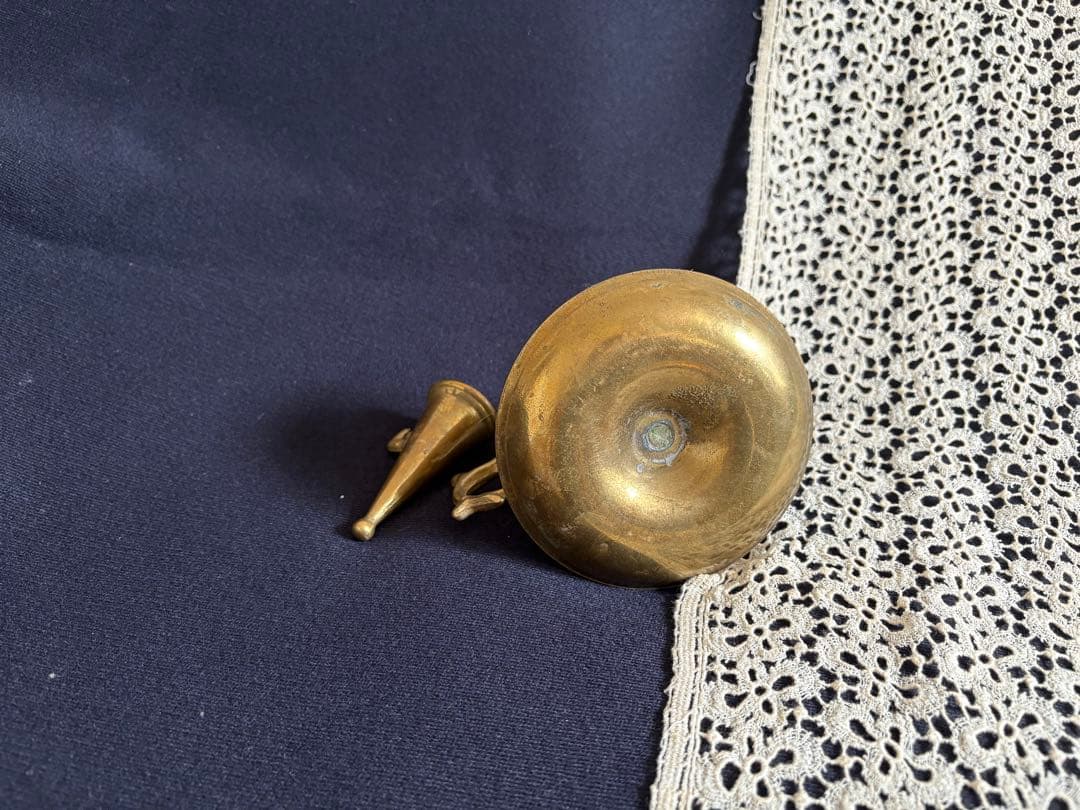 珍しいキャンドルスナッファー付き 真鍮燭台 フランスアンティーク