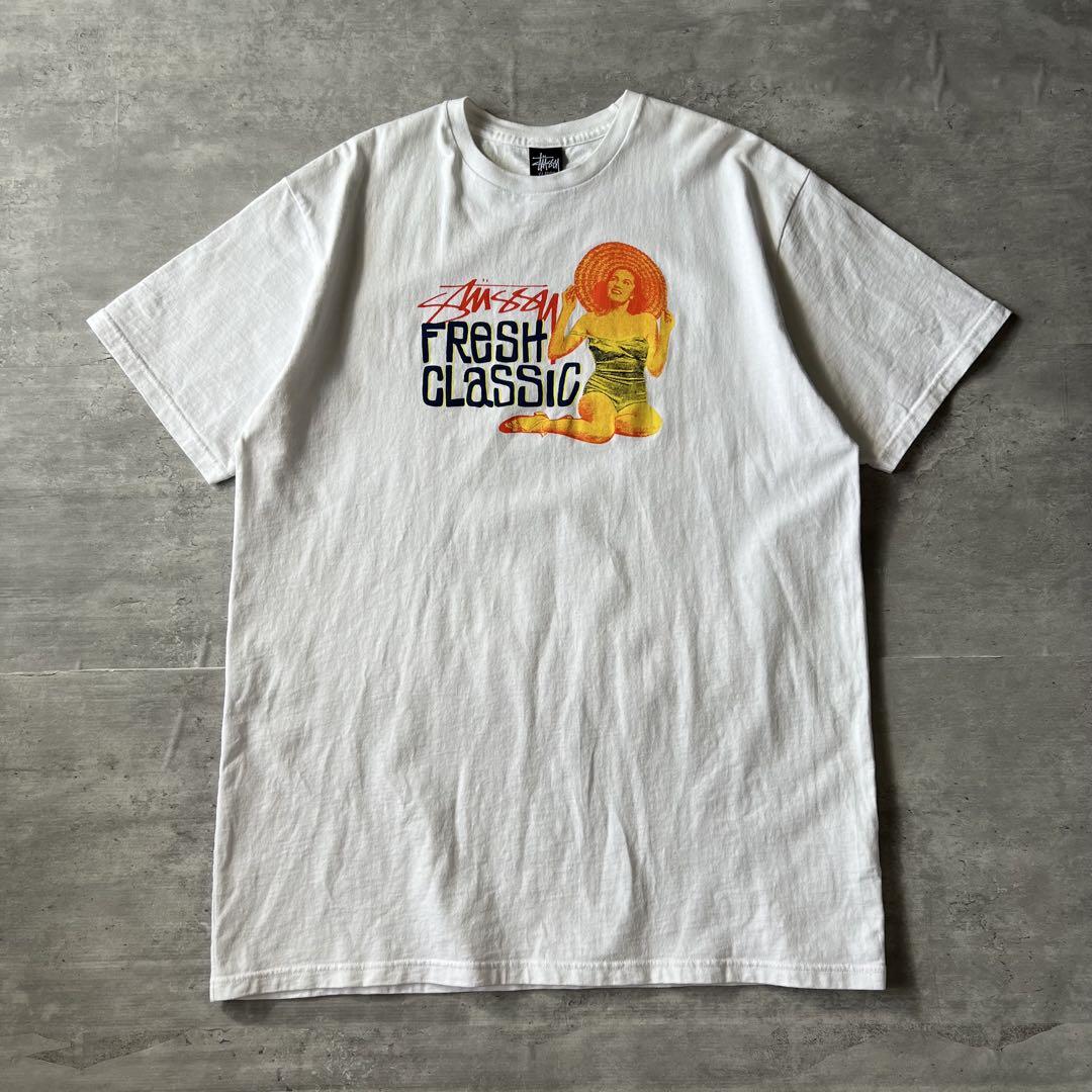 【陽気な美人プリント、センターロゴ】stussy古着Tシャツストリート菅田将暉