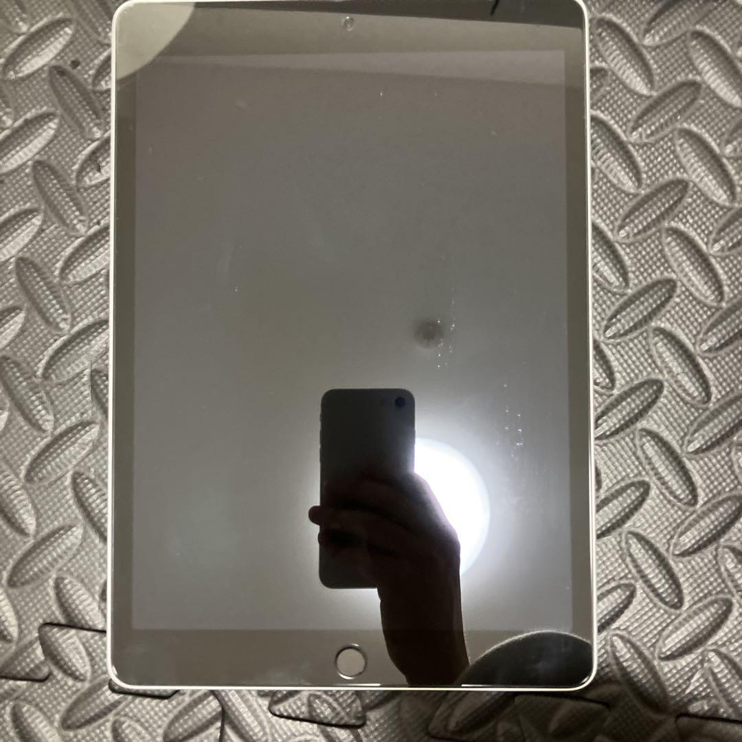 Apple iPad (第９世代) Wi-Fi 64GB (整備済み品)