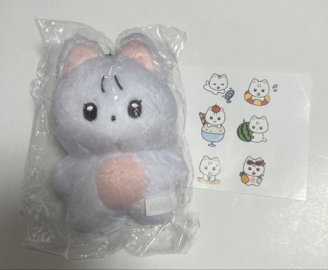 Amazon.co.jp: THE BOYZ ドボイズ ニュー ぬいぐるみ K-POP ホビー グッズ : おもちゃ