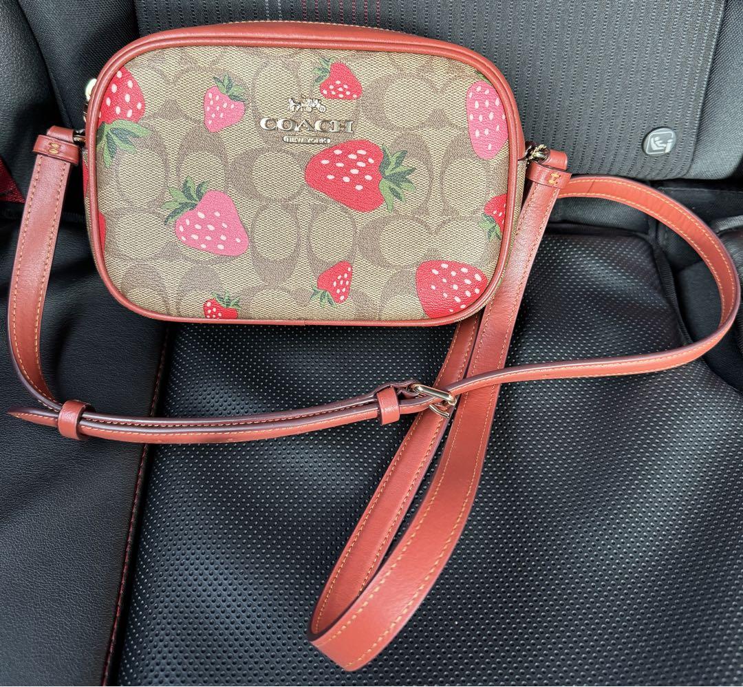 イチゴ柄【COACH】ストロベリー ジェイミーカメラバッグ COACH】コーチ レザー ストロベリー 苺 いちご プリント