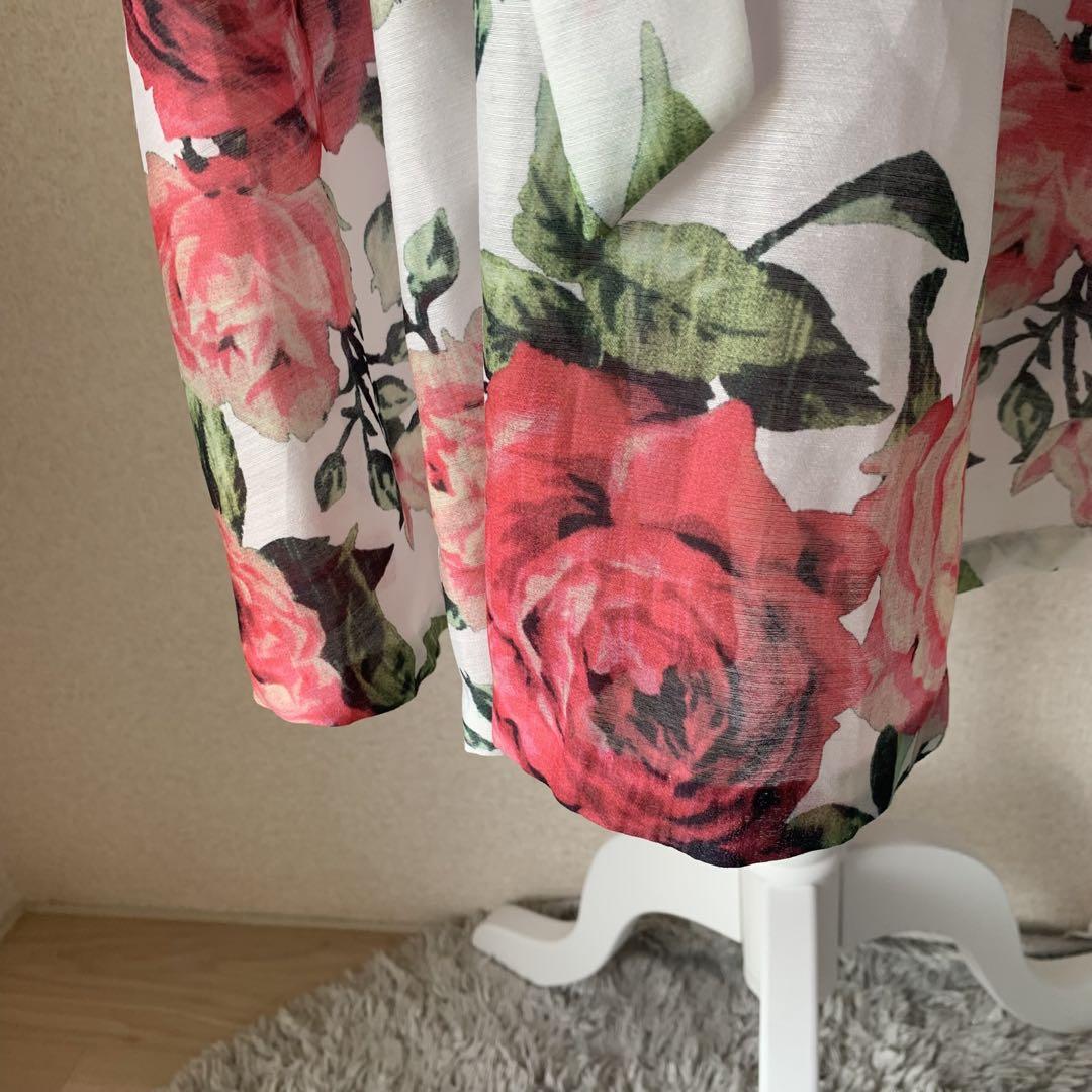 MARANT マラント　韓国　総柄フレアワンピース　花柄　バラ　ウエストマーク MARANT マラント 韓国 総柄フレアワンピース 花柄 バラ ウエスト