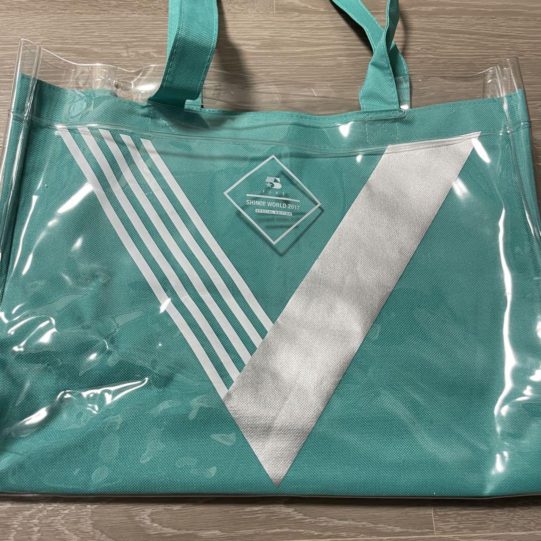 SHINee WORLD 2017 FIVE バッグ - メルカリ