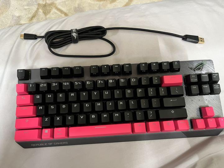 ASUS ROG STRIX SCOPE TKL ELECTRO PINK