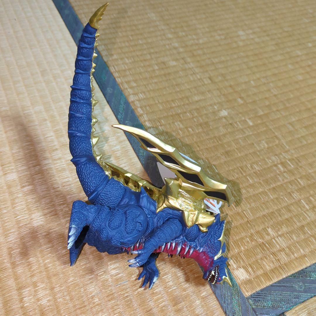 キングオブモンス　ウルトラ怪獣シリーズ　dx