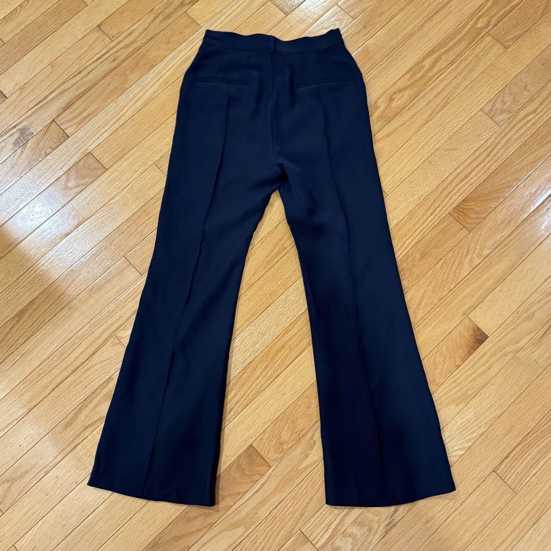 【新品】anuansダブルサテンピンタックパンツ　Sサイズ