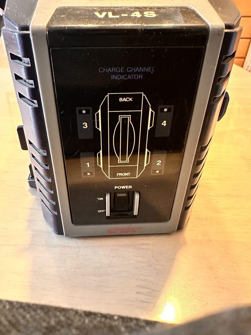 同時充電式充電器