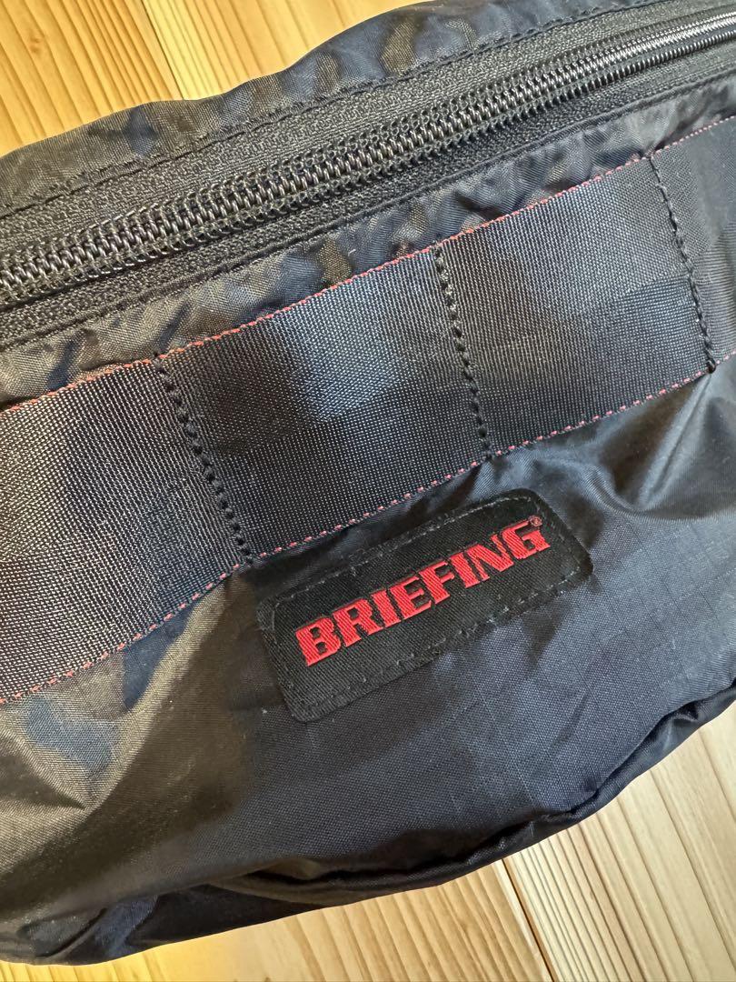 期間限定値下げ！　briefing ボディバッグ