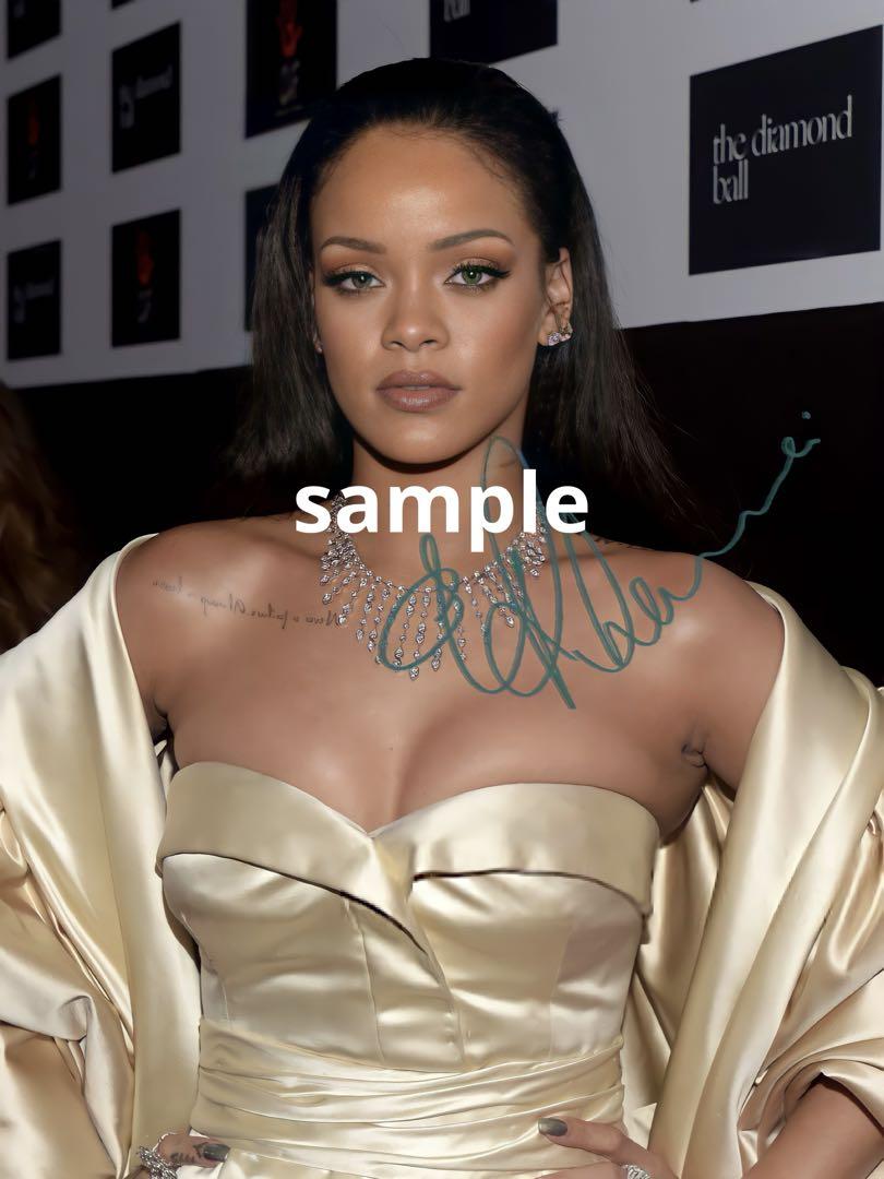 リアーナ Rihanna 高画質 サイン フォト 写真 ポートレート