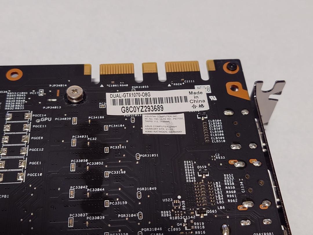 ASUS GeForce GTX1070 ②