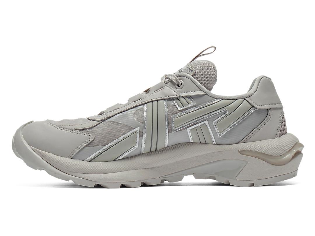 Onitsuka Tiger Tigtrail RS スニーカーオニツカタイガー - メルカリ