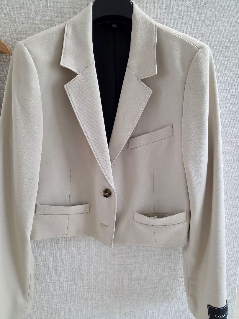 【新品】COACH クロップドブレザー／テーラードパンツ (セットアップ)