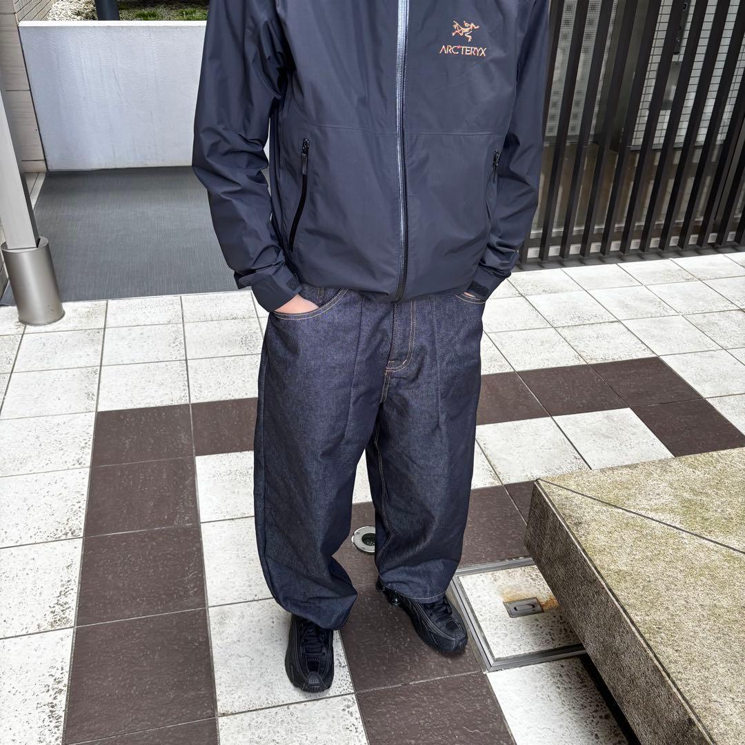 estudio niksen raw denim balloon jeans