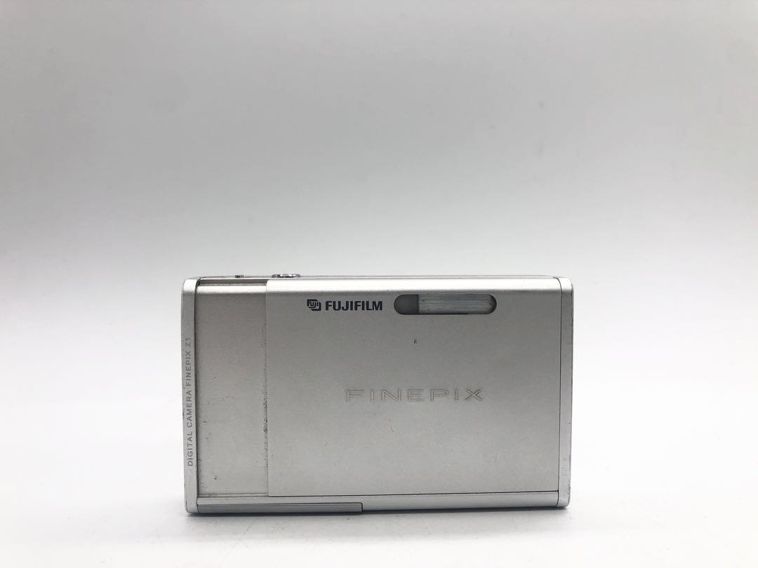 【完動品】FUJIFILM finepix Z1 デジタルカメラ 動作確認済