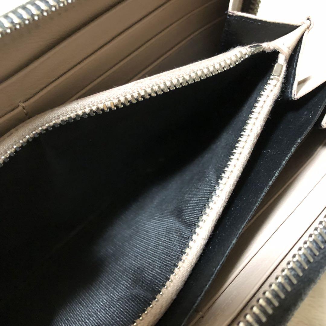 ☆YTAMba-ba☆美品　イヴサンローラン　長財布　ラウンドジップ