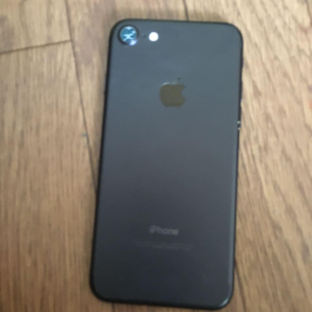 予約販売 iPhone 7 Jet Black 128 GB SIMフリー スマートフォン本体