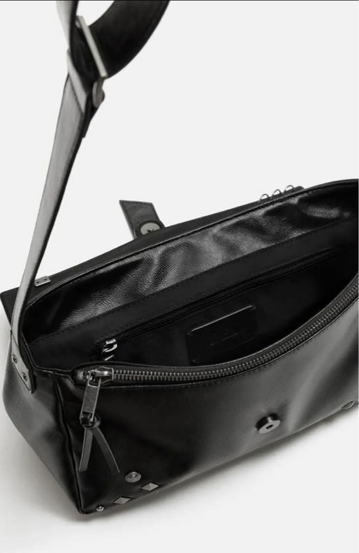 スタッズ付き ブラック ショルダーバッグ　Zara y2k