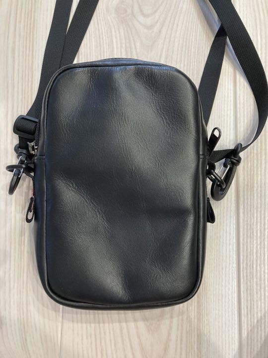 SUPREME x North Face★レザーショルダーバッグ Shoulder Bag SUPREME NORTH FACE SHOULDER BAG REVIEW!! - YouTube