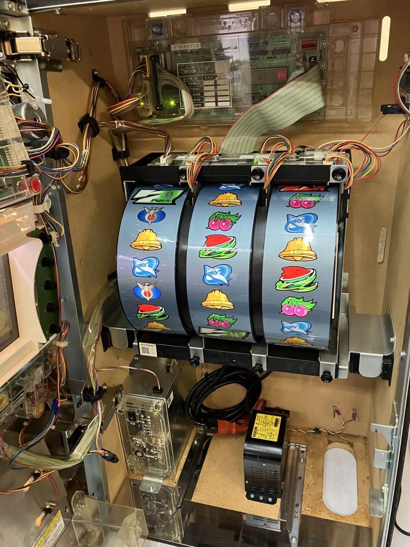 エウレカセブン パチスロ 実機 発送可