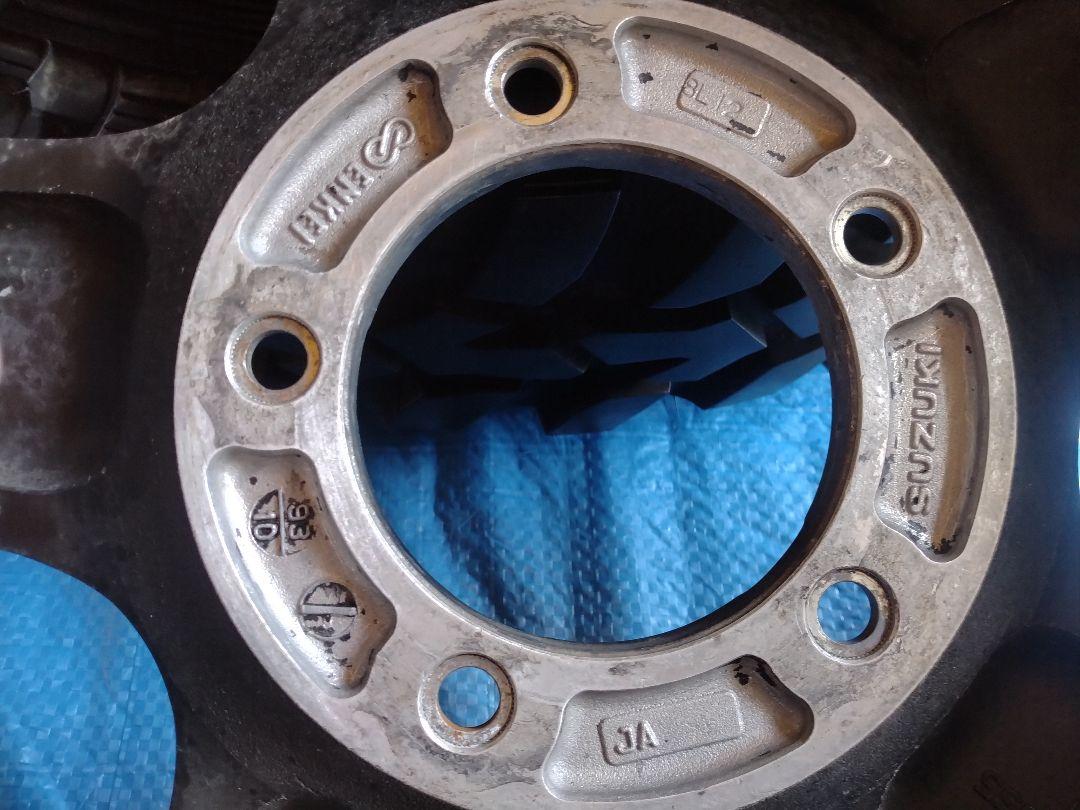 グラントレックMT2 7.00R16LT JA11純正アルミホイールセット