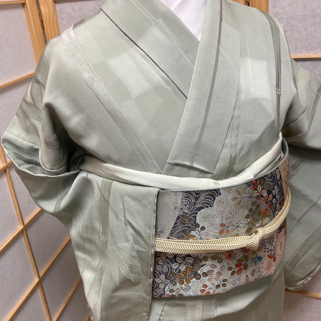 ［0237］色無地 美品 未使用 笹竹地紋 一つ紋 下り藤 正絹 着物 袷