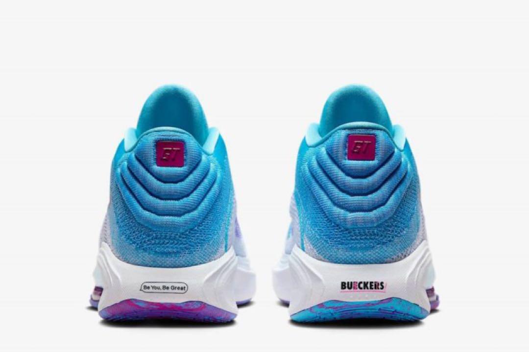 ナイキ　GT ハッスル　3 ペイジブレイカー NIKE GT HUSTLE 3