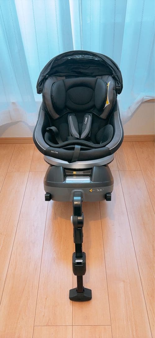 コンビ ISOFIX対応 ブラック チャイルドシートCombi